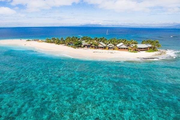 Beachcomber island Yasawa Islands ocean tour